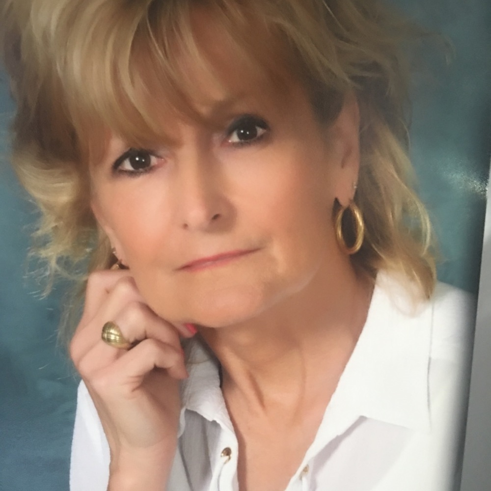 Meet your Posher, Christine